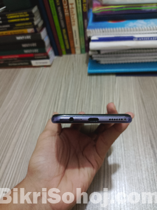 Vivo V20